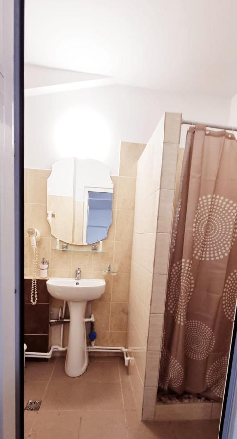 Apartamente Elegante In Regim Hotelier Ясси Екстер'єр фото