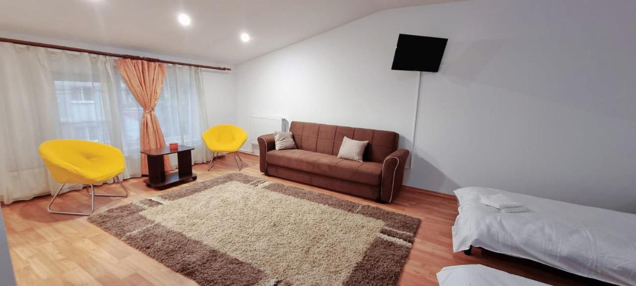 Apartamente Elegante In Regim Hotelier Ясси Екстер'єр фото