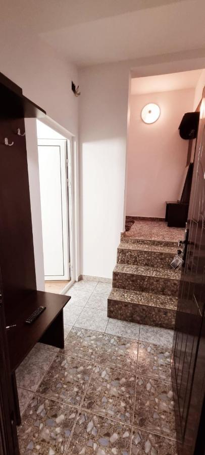 Apartamente Elegante In Regim Hotelier Ясси Екстер'єр фото