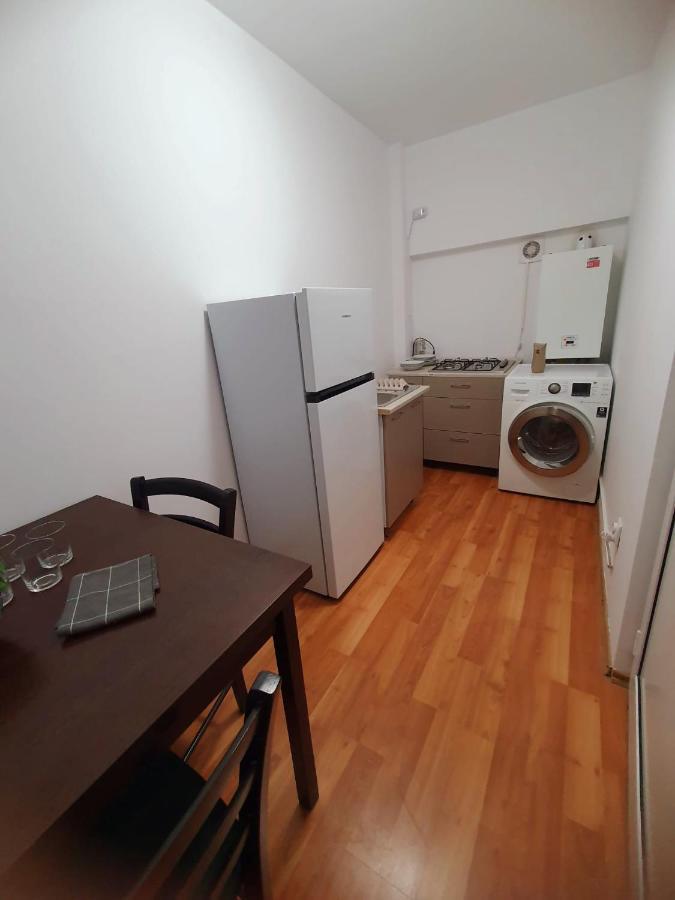 Apartamente Elegante In Regim Hotelier Ясси Екстер'єр фото