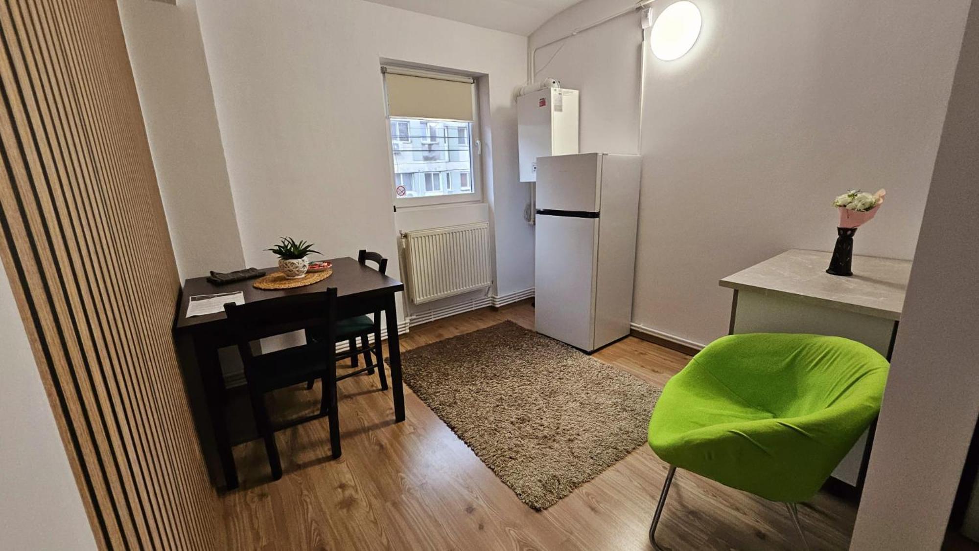 Apartamente Elegante In Regim Hotelier Ясси Екстер'єр фото